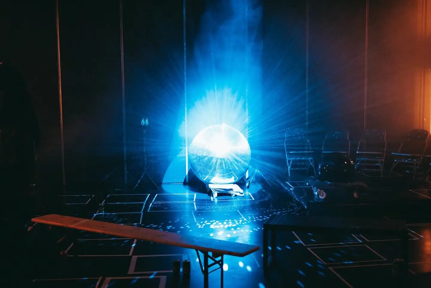 WHO HAS THE RIGHT TO PARTY x KLUB KREATUR x MOLTAMOLE